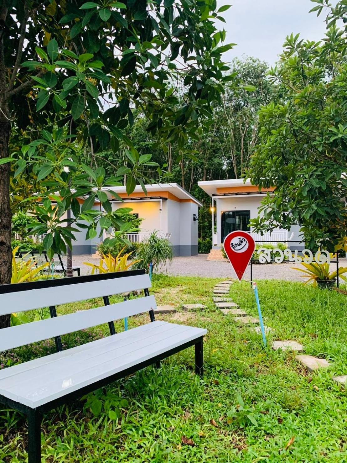 Suanvadee Resort สวนวดี รีสอร์ท Don Sak Exterior foto